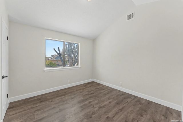 5934 Spring Valley, San Antonio, TX 78247