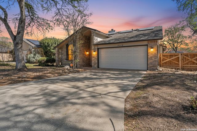 5934 Spring Valley, San Antonio, TX 78247