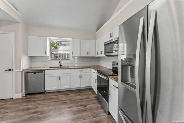 5934 Spring Valley, San Antonio, TX 78247