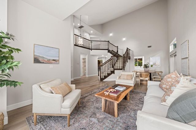 3370 Emerson Dr, Roseville, CA 95661