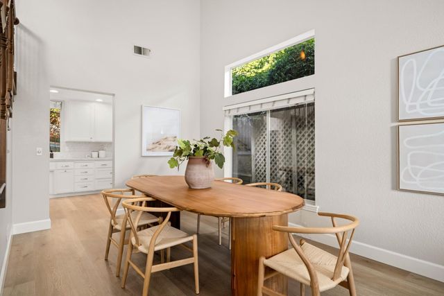 3370 Emerson Dr, Roseville, CA 95661