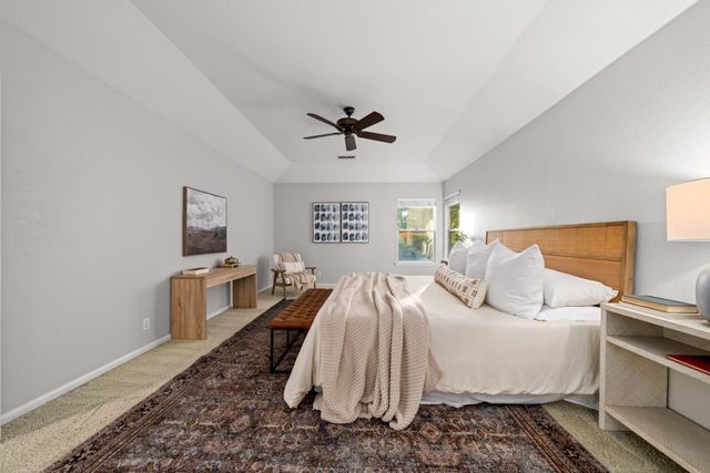 3370 Emerson Dr, Roseville, CA 95661