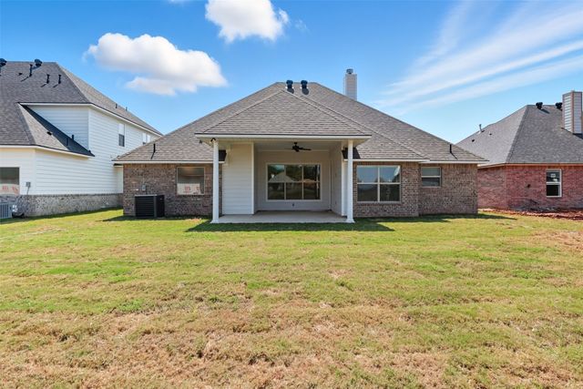 333 Prien Lake Loop, Bossier City, LA 71111