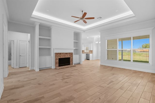 333 Prien Lake Loop, Bossier City, LA 71111