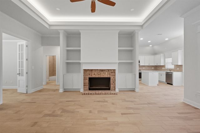 333 Prien Lake Loop, Bossier City, LA 71111