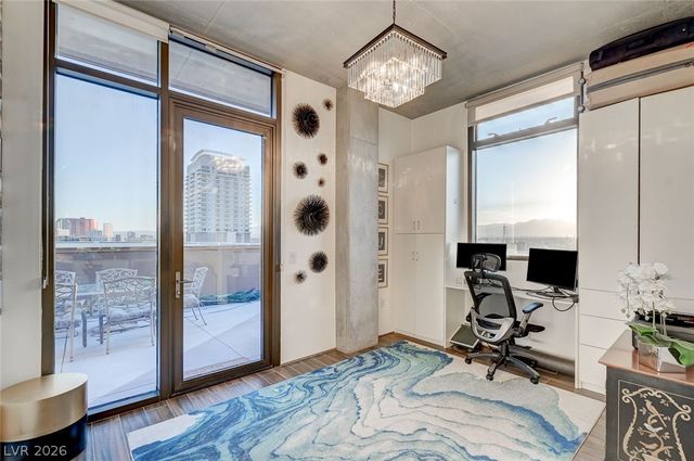 353 East Bonneville Avenue 729, Las Vegas, NV 89101