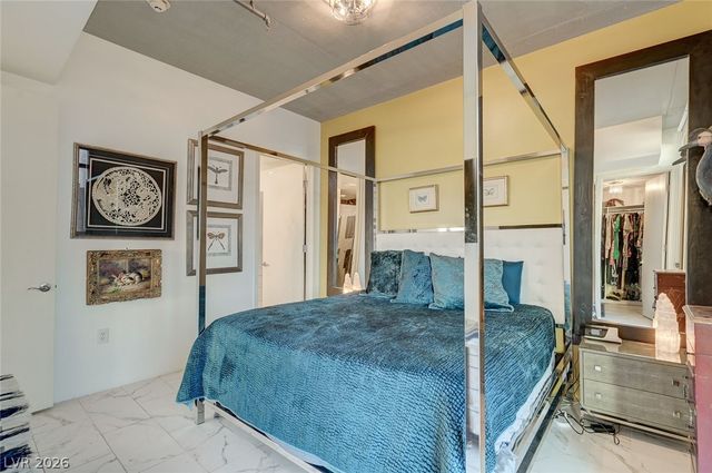 353 East Bonneville Avenue 729, Las Vegas, NV 89101