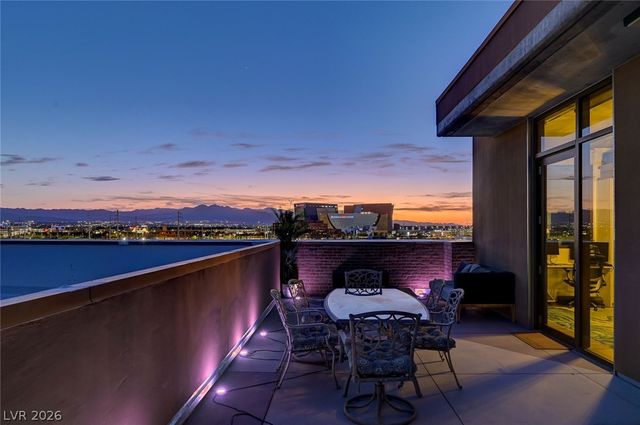 353 East Bonneville Avenue 729, Las Vegas, NV 89101