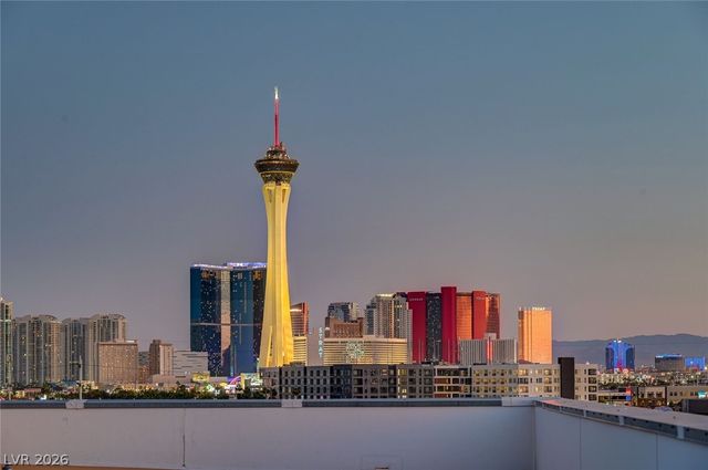 353 East Bonneville Avenue 729, Las Vegas, NV 89101