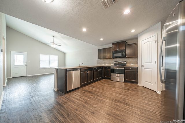 7350 Sky Blue, San Antonio, TX 78252