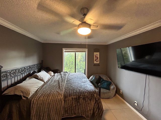 1007 GREEN PINE Boulevard F3, West Palm Beach, FL 33409
