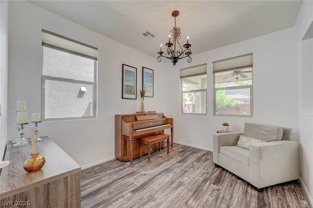 10615 Country Knoll Way, Las Vegas, NV 89135