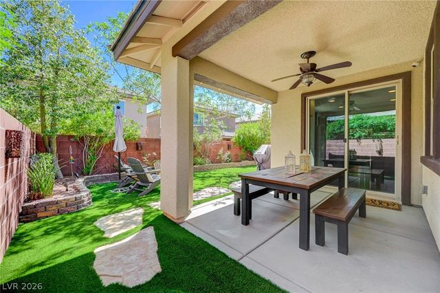 10615 Country Knoll Way, Las Vegas, NV 89135