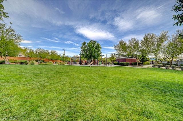 10615 Country Knoll Way, Las Vegas, NV 89135