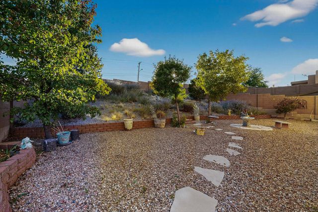 1449 Wilkes Way SE, Rio Rancho, NM 87124