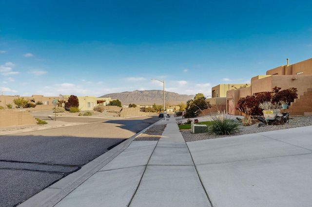 1449 Wilkes Way SE, Rio Rancho, NM 87124