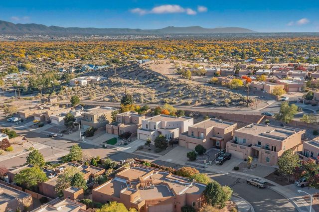 1449 Wilkes Way SE, Rio Rancho, NM 87124