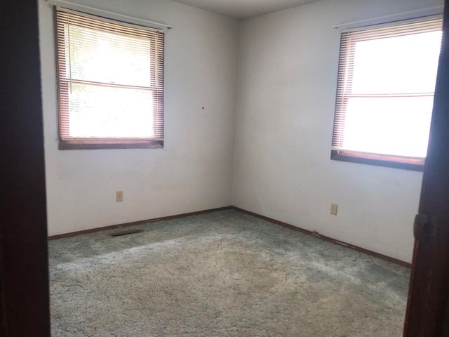 6676 Lakewood Avenue, Portage, IN 46368
