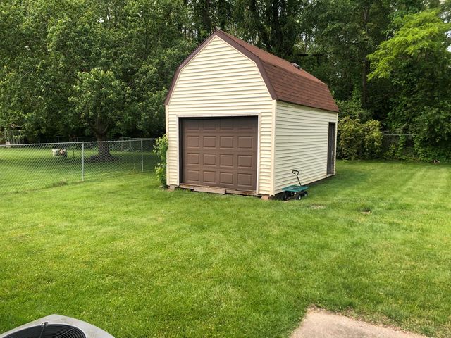 6676 Lakewood Avenue, Portage, IN 46368