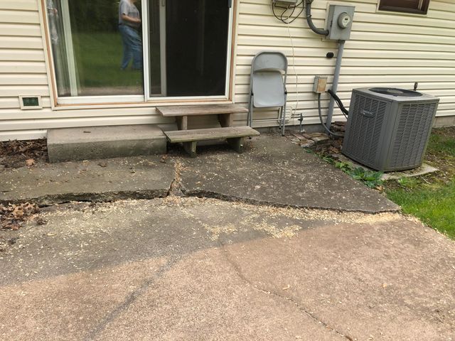 6676 Lakewood Avenue, Portage, IN 46368