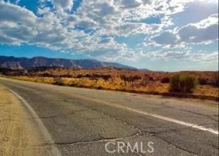 13 Longview, Pearblossom, CA 93553