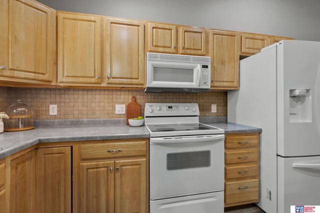 4901 S 55th Court, Lincoln, NE 68516