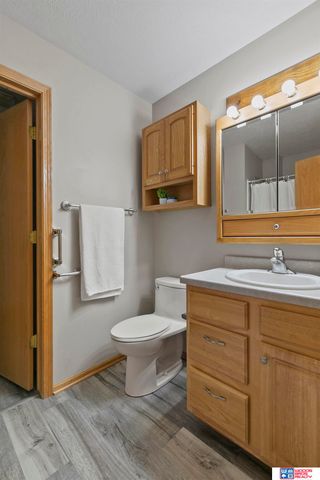 4901 S 55th Court, Lincoln, NE 68516