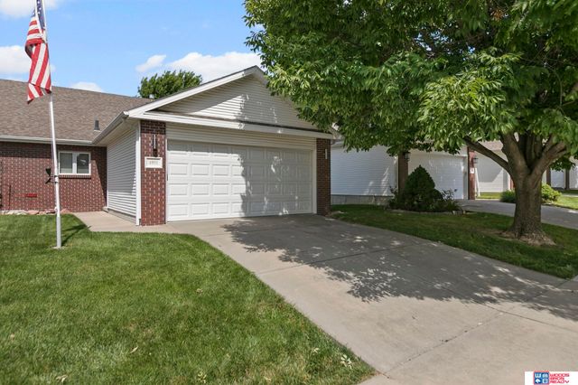 4901 S 55th Court, Lincoln, NE 68516