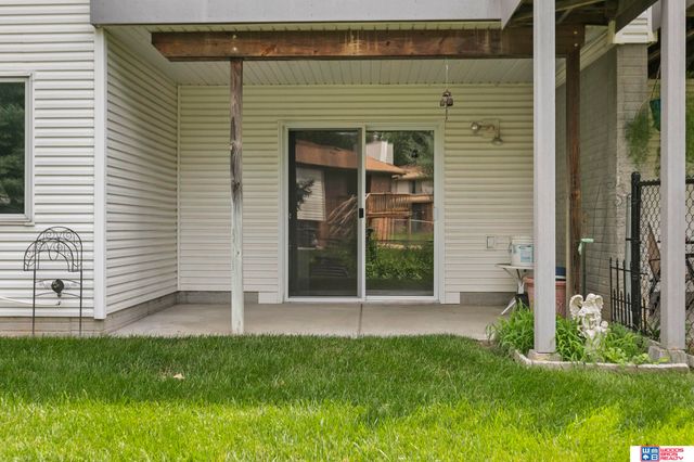 4901 S 55th Court, Lincoln, NE 68516