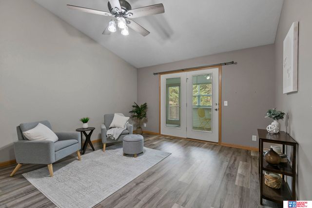 4901 S 55th Court, Lincoln, NE 68516