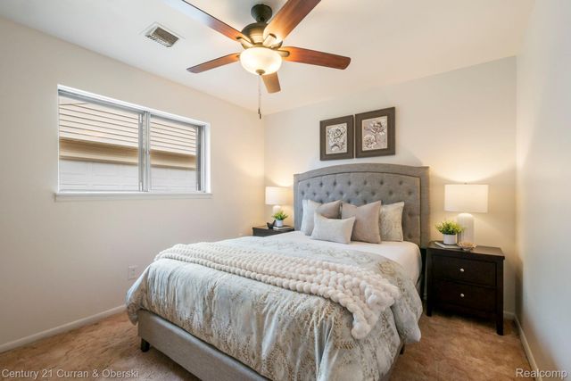 30238 S Stockton Drive, Farmington Hills, MI 48336