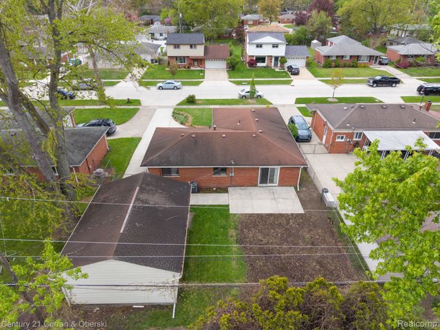 30238 S Stockton Drive, Farmington Hills, MI 48336