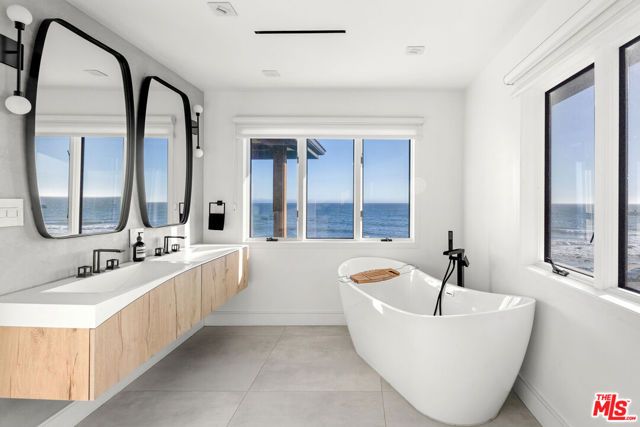 21715 Rambla Vista, Malibu, CA 90265