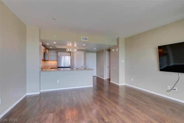 322 Karen Avenue 2505, Las Vegas, NV 89109
