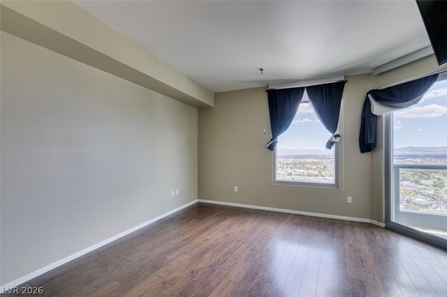 322 Karen Avenue 2505, Las Vegas, NV 89109