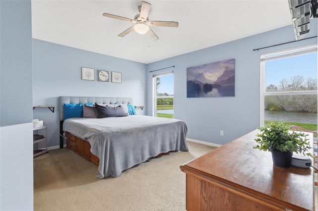 1048 LAKE SHORE RANCH DRIVE, Seffner, FL 33584