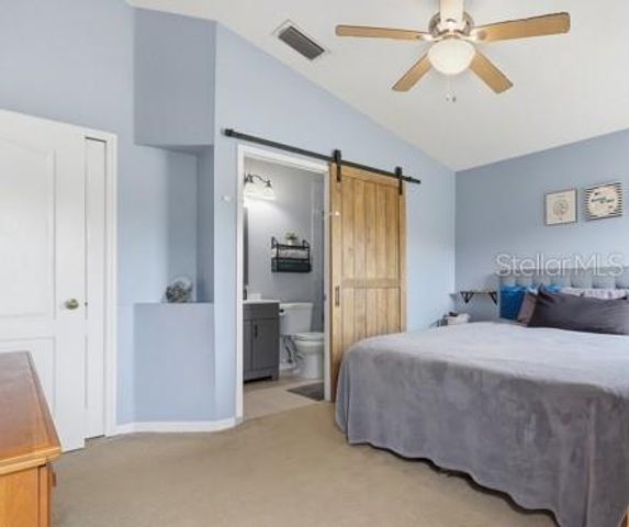 1048 LAKE SHORE RANCH DRIVE, Seffner, FL 33584