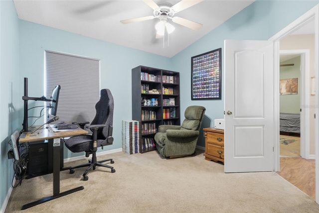 1048 LAKE SHORE RANCH DRIVE, Seffner, FL 33584