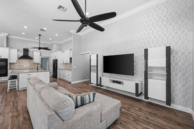 6365 Rock Creek Drive, Lake Worth, FL 33467