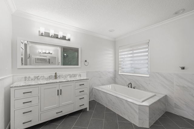6365 Rock Creek Drive, Lake Worth, FL 33467