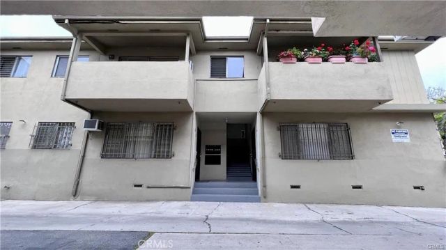 919 N Orange Grove Avenue 5, Los Angeles, CA 90046