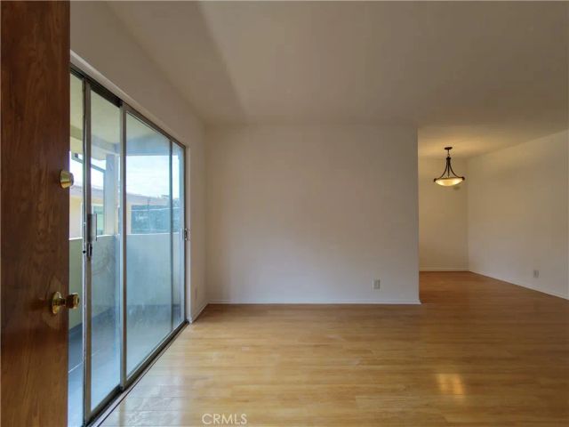 919 N Orange Grove Avenue 5, Los Angeles, CA 90046