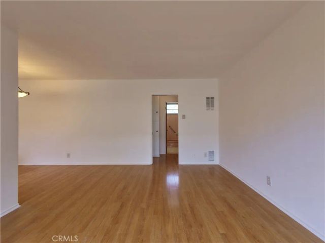 919 N Orange Grove Avenue 5, Los Angeles, CA 90046