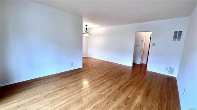 919 N Orange Grove Avenue 5, Los Angeles, CA 90046