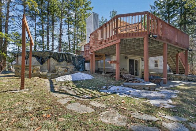 21 Spruce Lane, Dover, NH 03820