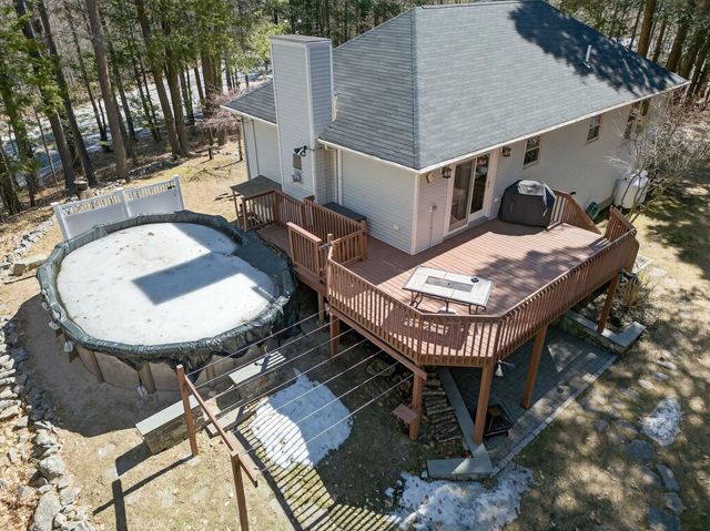 21 Spruce Lane, Dover, NH 03820