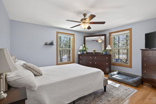 21 Spruce Lane, Dover, NH 03820