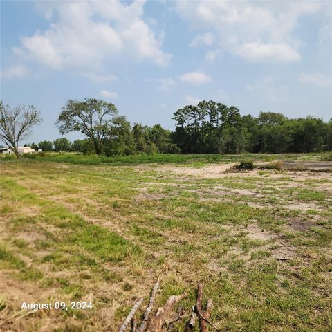 3150 Tx-6, Alvin, TX 77511