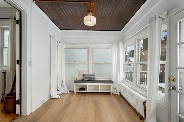 2418 Pillsbury Avenue S, Minneapolis, MN 55404