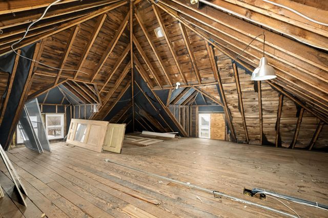 2418 Pillsbury Avenue S, Minneapolis, MN 55404